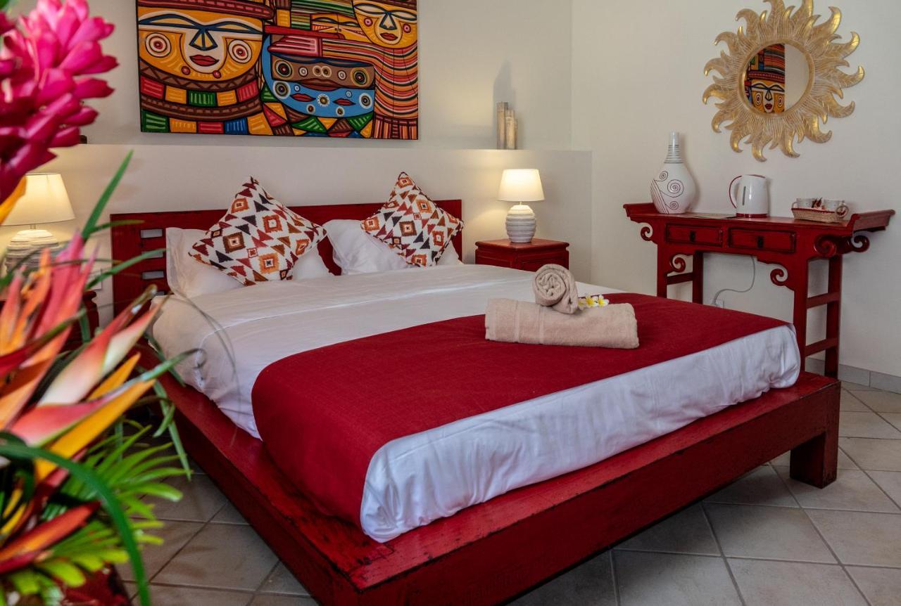 Hacienda Plaza Hotel Pereybere Beach Exterior foto